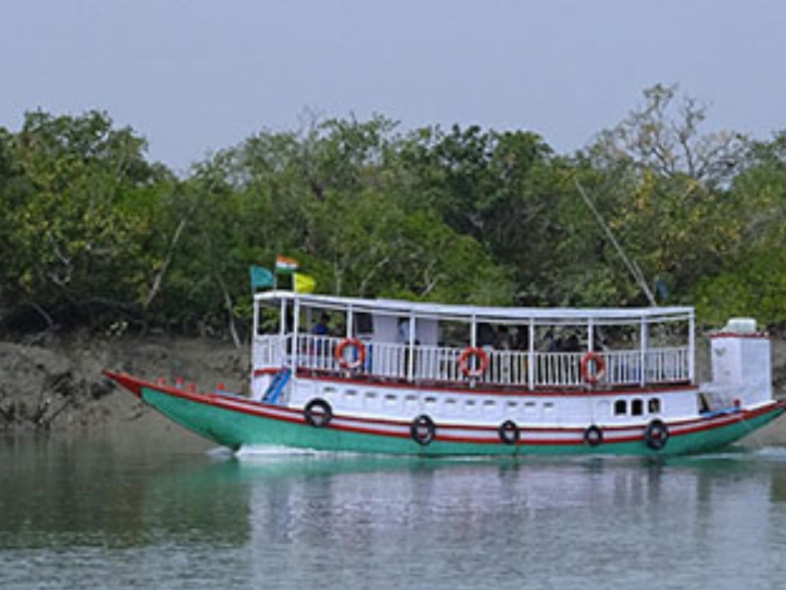 4-Star Sundarbans boat experience